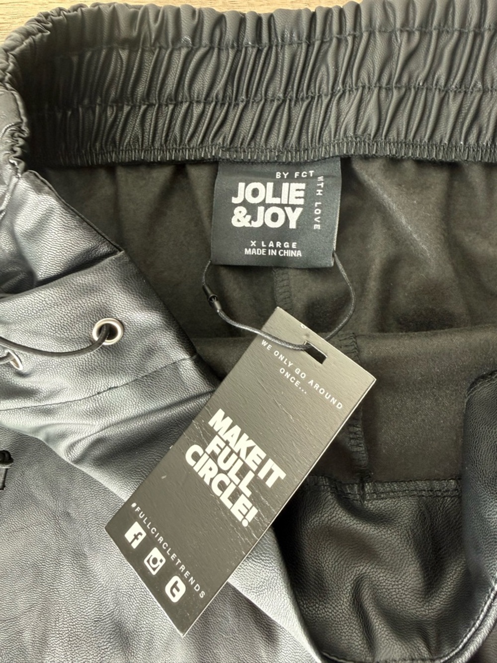 JOLIE & JOY BY FCT WITH LOVE New Black Faux Leather High Rise Shorts Lace Up XL - Picture 7 of 9